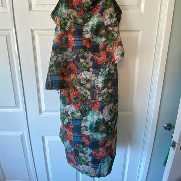Women’s plus size dress - Picture 2 of 5